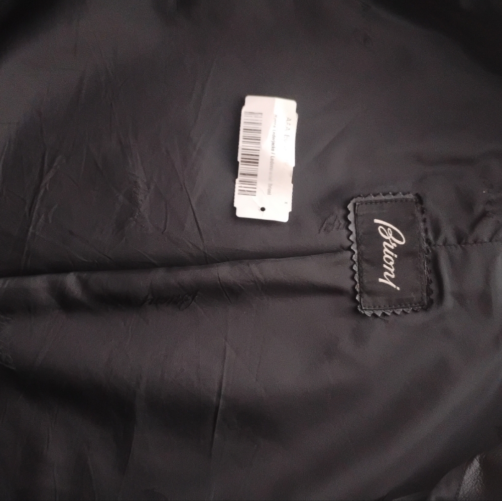 Leather jacket - Picture 2 of 2